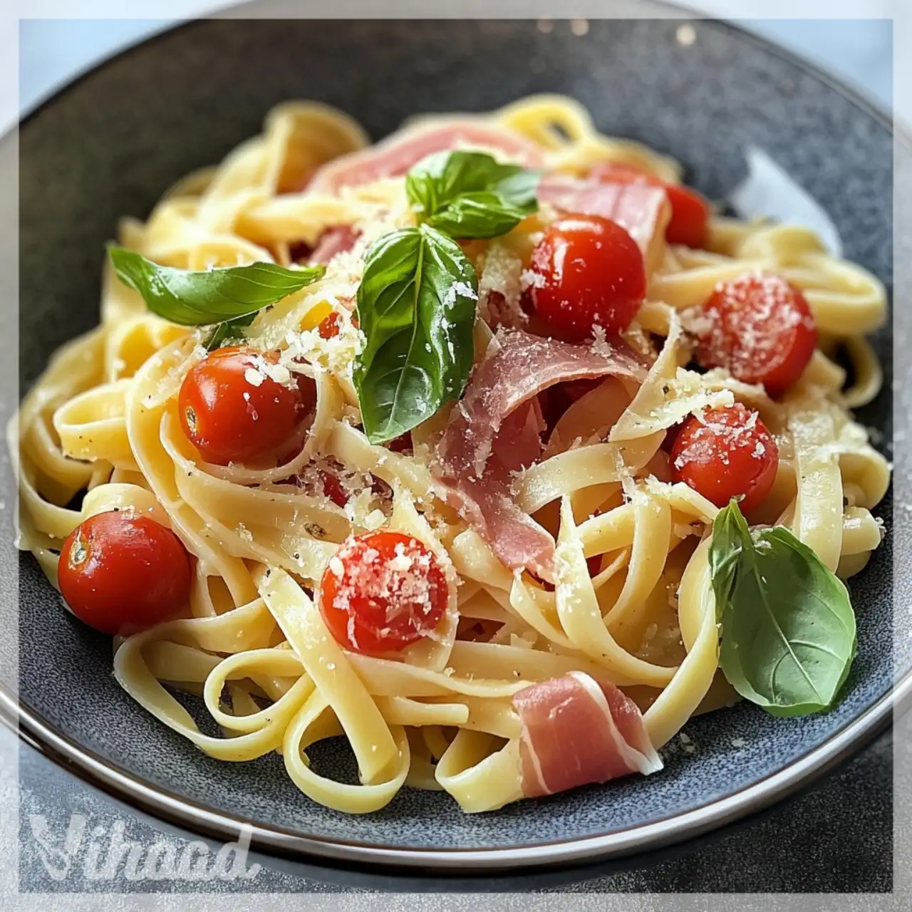 Pasta with Prosciutto Crudo scopri la ricetta perfetta!