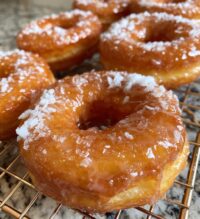 air fryer maple glazed donuts