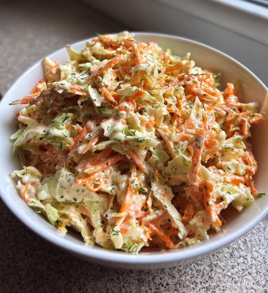 classic coleslaw - detail 1