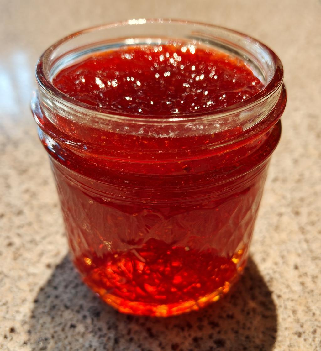 sweet tangy and the jar that tastes just like grandmas - detail 1