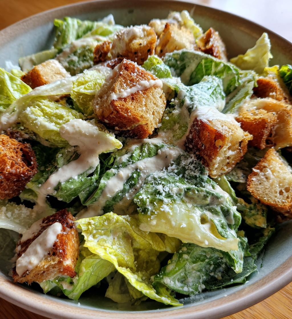 caesar salad - detail 1