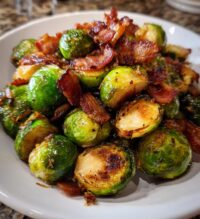 maple roasted brussel sprouts with bacon