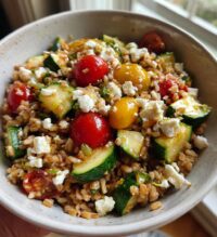 mediterranean farro bowl