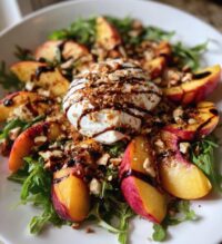 peach burrata salad