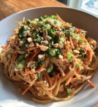thai peanut noodles with chicken