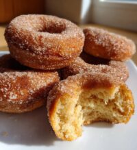 easy baked pumpkin spice donuts
