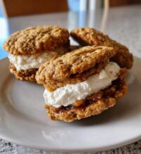 homemade oatmeal cream pies