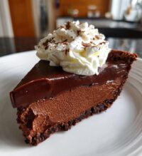 thanksgiving chocolate pie