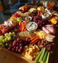 thanksgiving grazing table
