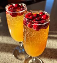 thanksgiving mimosas