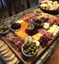 charcuterie board christmas