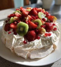christmas pavlova
