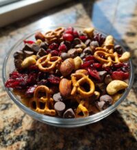 christmas trail mix