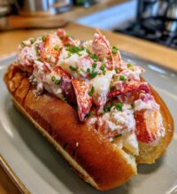 best lobster roll in boston