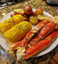 crab legs with sides