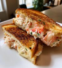 lobster melt sandwich