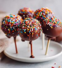 cake pops valentines