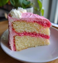 pink valentines cake