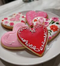 valentines cookies royal icing